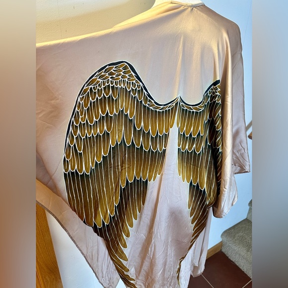 Warriors of the Divine 100% Silk Classic Angel Wing Kimono in Champagne / Blush - Picture 7 of 9